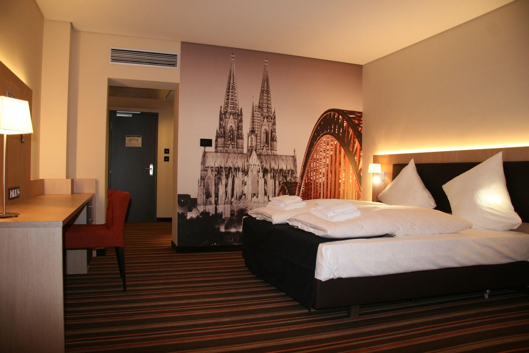 Hotel Fortune Kolín nad Rýnem Exteriér fotografie